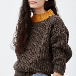 Babaá Sweater no. 19 in Ochre
